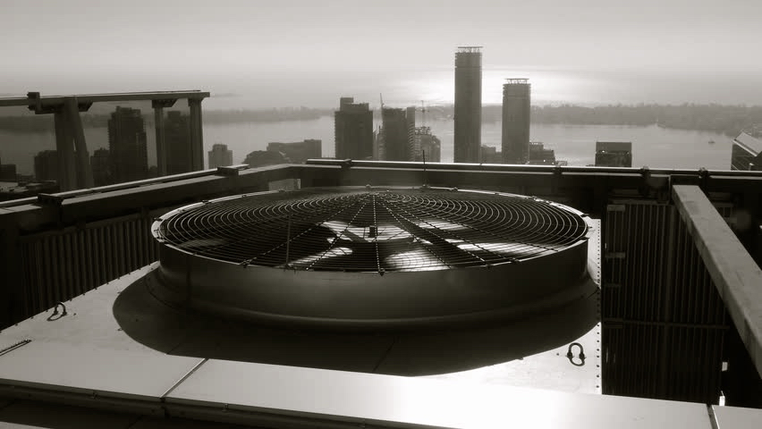 Commercial chiller plant